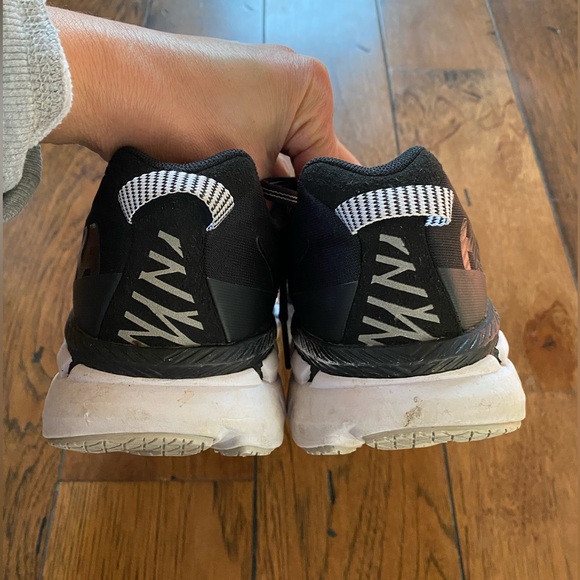 Hoka Clifton 6 - Picture 5 of 7